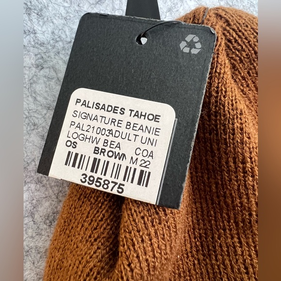 Beanie - Picture 2 of 4